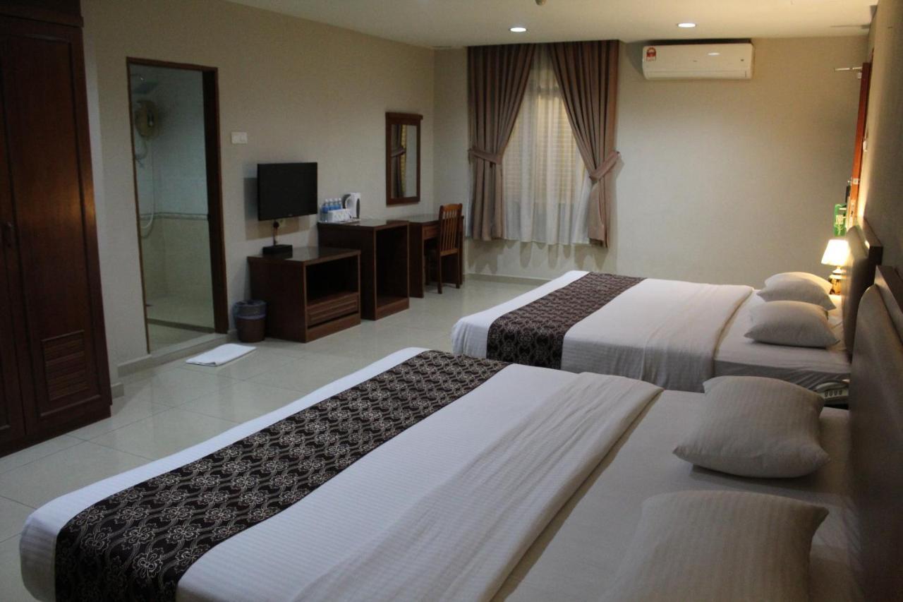 Hotel Palm Inn Бътъруърт Екстериор снимка