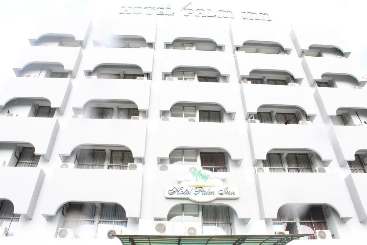 Hotel Palm Inn Бътъруърт Екстериор снимка
